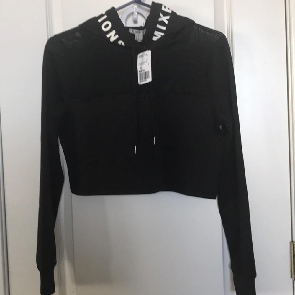 Cropped hoodie